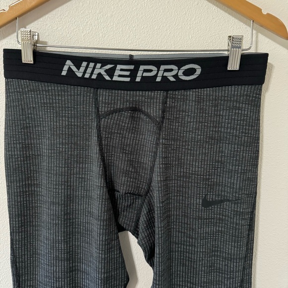 Nike Pro Compression Tights Gray Geometric Stripes Base Layer X-Large - Picture 4 of 7